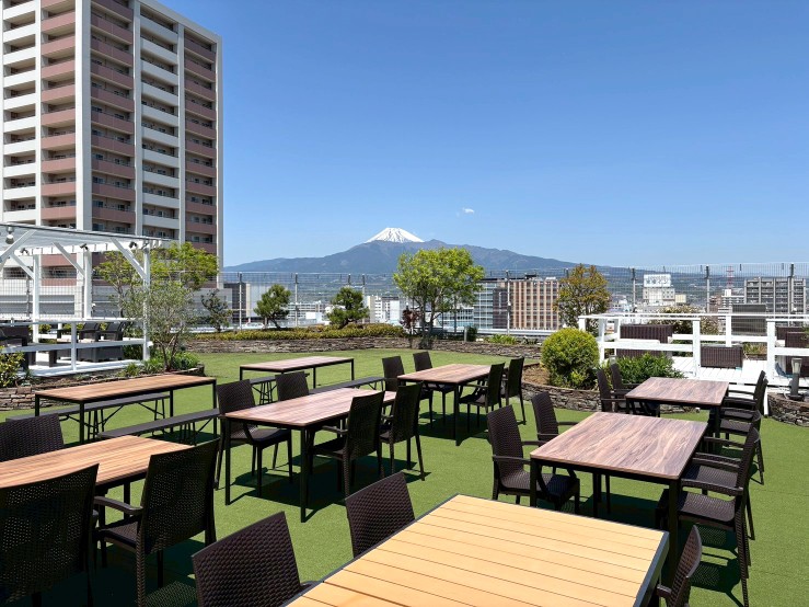 空と繋がる絶景ロケーション